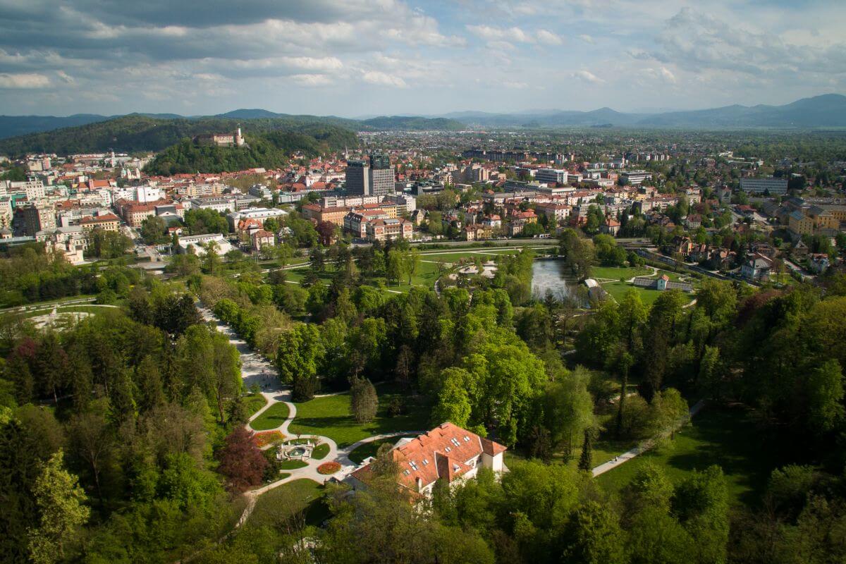 Krajinski park Tivoli, Rožnik in Šišenski hrib