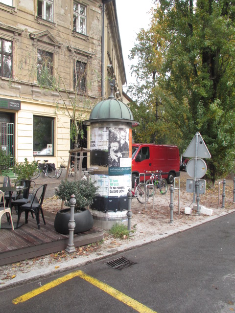 Trg francoske revolucije 5 (blok C)