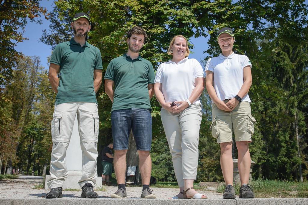 Člani ekipe Andrej Verlič, Luka Šparl, Mateja Nose Marot in Saša Vochl